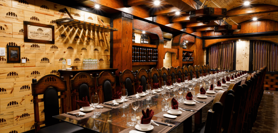 Công ty Cổ Phần Tập Doàn Wine and Wood