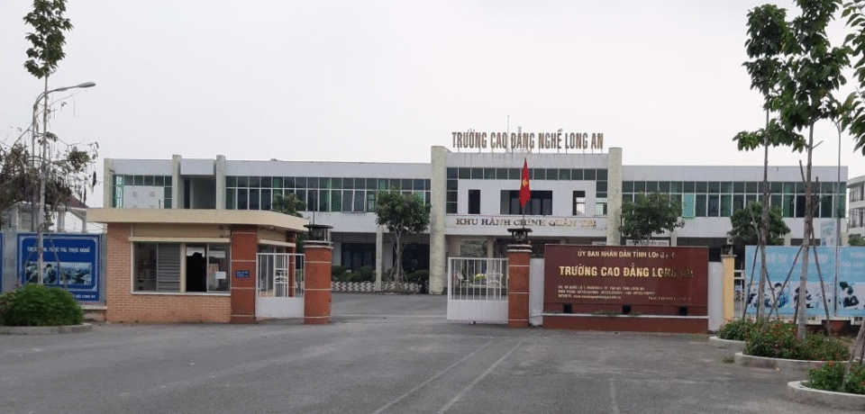 Trường trung cấp nghề Đức Hòa – Long An